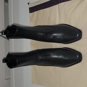 TORY BURCH BOOTIES 👢LIKE NEW